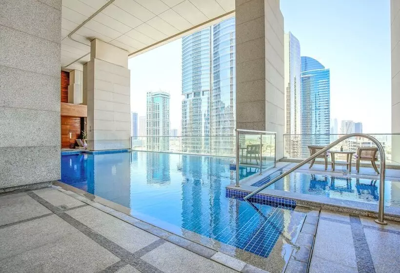 Bonnington Jumeirah Lakes Towers