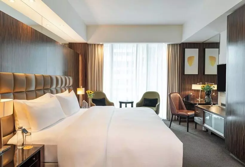Fotos del hotel Bonnington Jumeirah Lakes Towers:  2