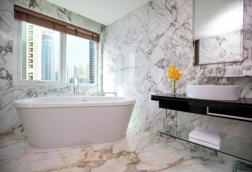 Fotos del hotel Bonnington Jumeirah Lakes Towers:  11
