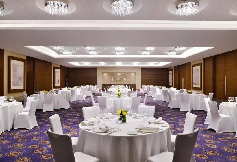Fotos del hotel Mövenpick  Jumeirah Beach:  82