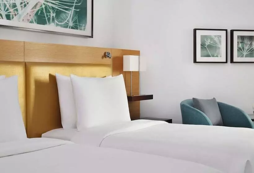 Fotos del hotel Mövenpick  Jumeirah Beach:  26