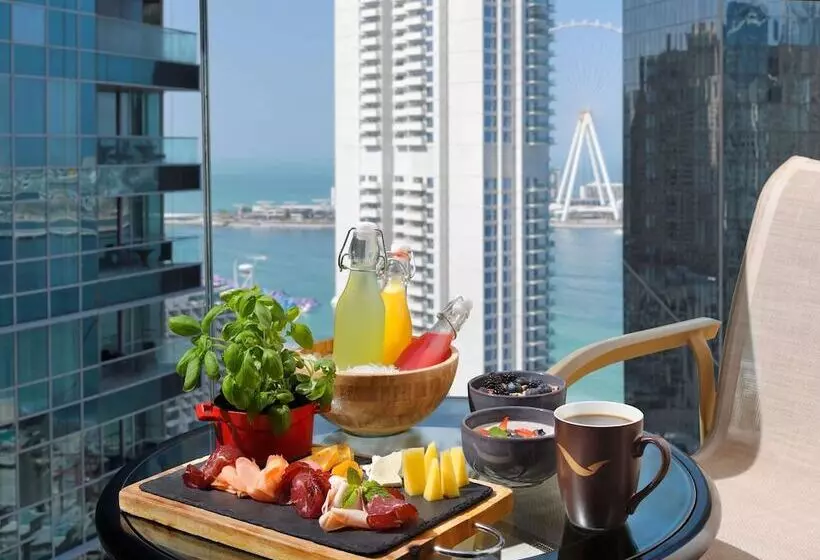 Fotos del hotel Mövenpick  Jumeirah Beach:  41