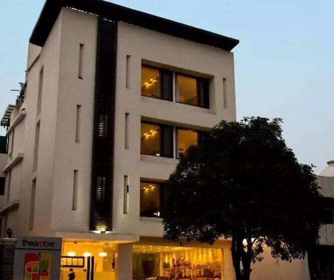 Fotos del hotel Treebo Tryst Amber:  16