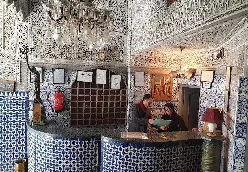 Fotos del hotel Du Louvre:  8