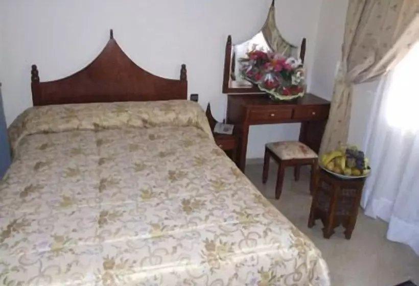 Fotos del hotel Du Louvre:  2