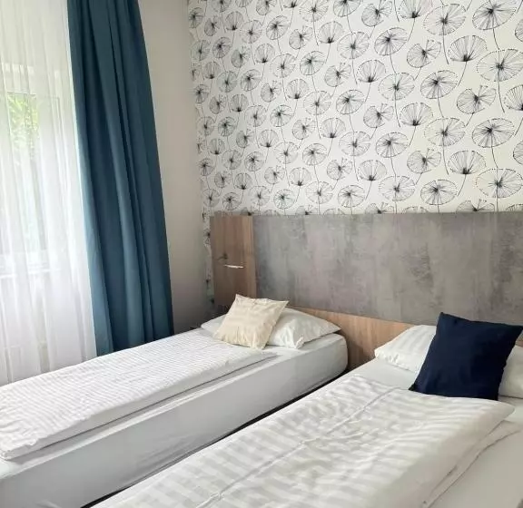 Fotos del hotel Airport Business Köln:  8