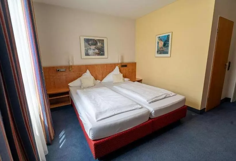 Fotos del hotel Airport Business Köln:  19