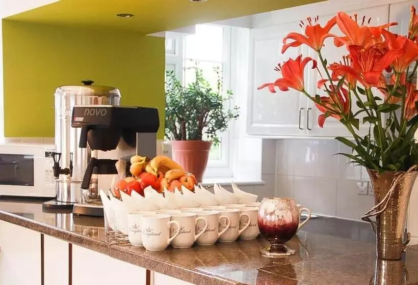 Fotos del hotel Kingsland:  5