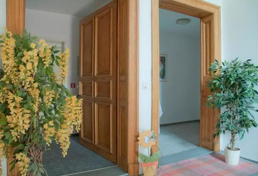 Fotos del hotel Pension Leipzig Georgplatz:  2