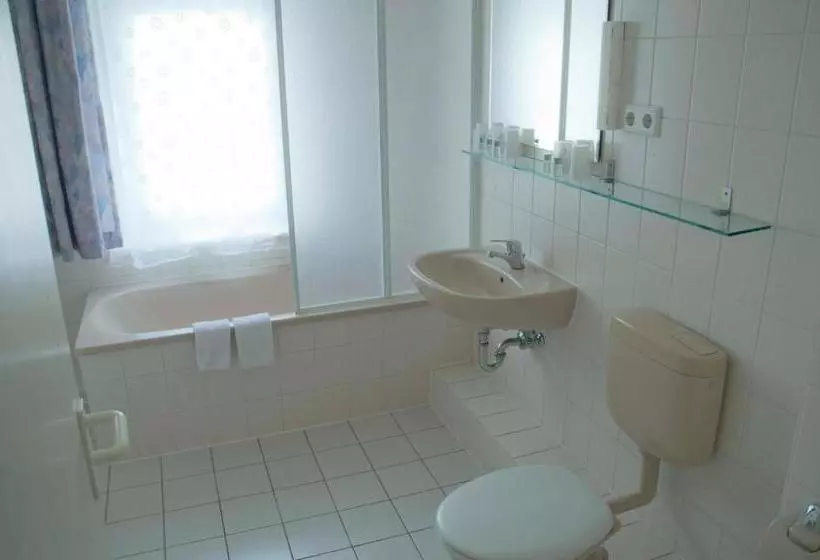 Fotos del hotel Pension Leipzig Georgplatz:  6