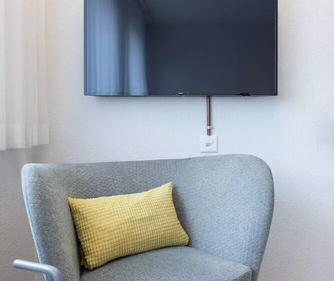 Fotos del hotel Alpenblick Bern  Kind Of A:  25