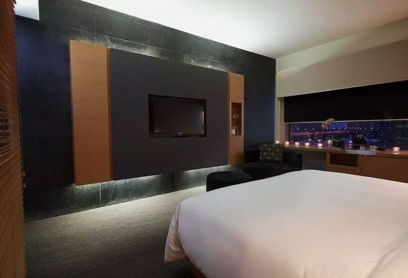 Fotos del hotel Le Germain Hotel Maple Leaf Square:  11