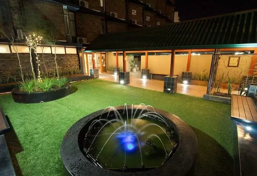 Fotos del hotel 224 & Apartments:  6