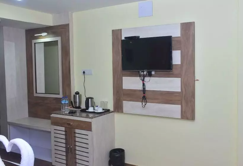 Fotos del hotel Arya Palace:  6