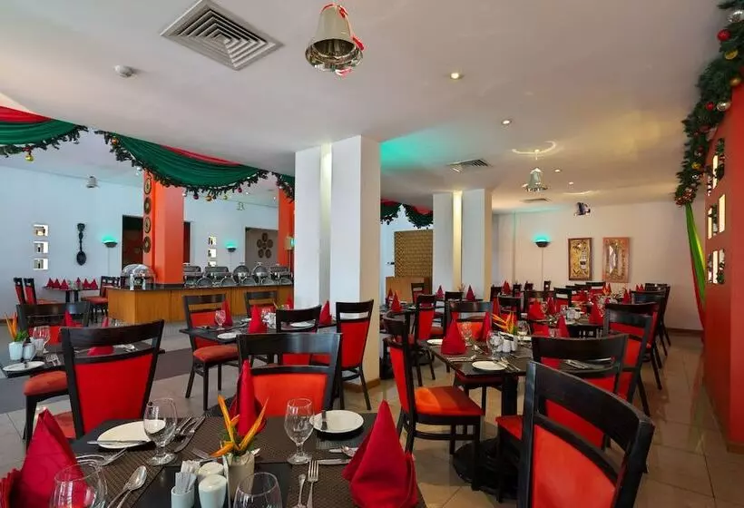 Fotos del hotel Fiesta Royale:  17