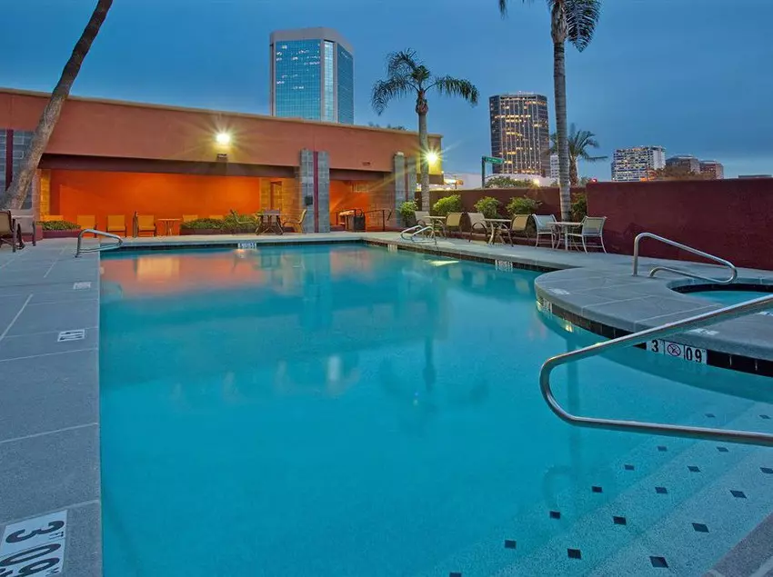 Fotos del hotel Ramada By Wyndham Phoenix Midtown:  9