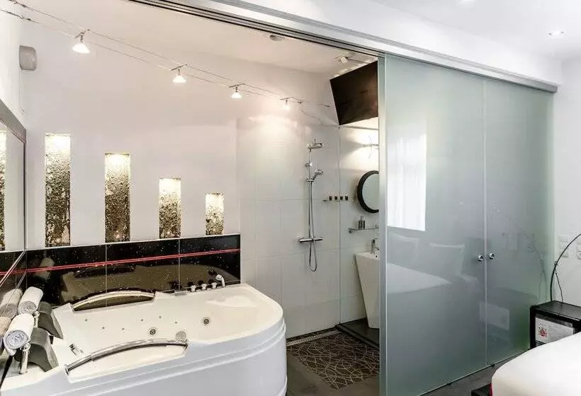 Fotos del hotel Komorowski Luxury Guest Rooms:  13