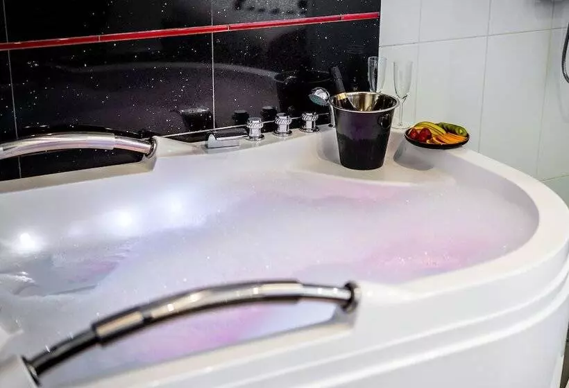 Fotos del hotel Komorowski Luxury Guest Rooms:  17