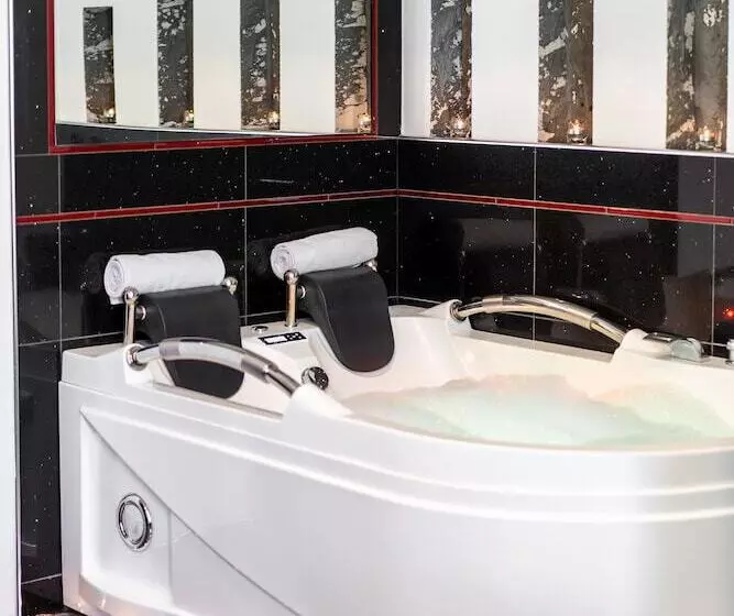 Fotos del hotel Komorowski Luxury Guest Rooms:  25