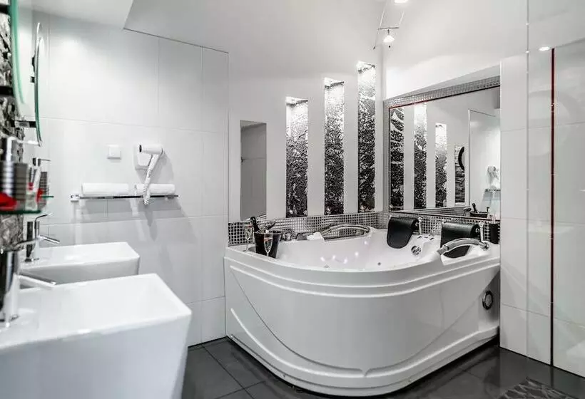 Fotos del hotel Komorowski Luxury Guest Rooms:  16