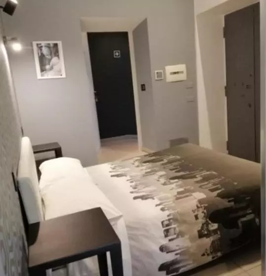 Fotos del hotel Merulana 139 Suites:  3