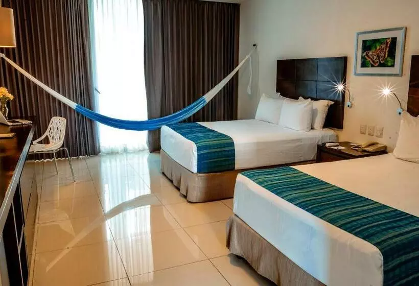 Fotos del hotel Mesón De La Luna  & Spa:  10