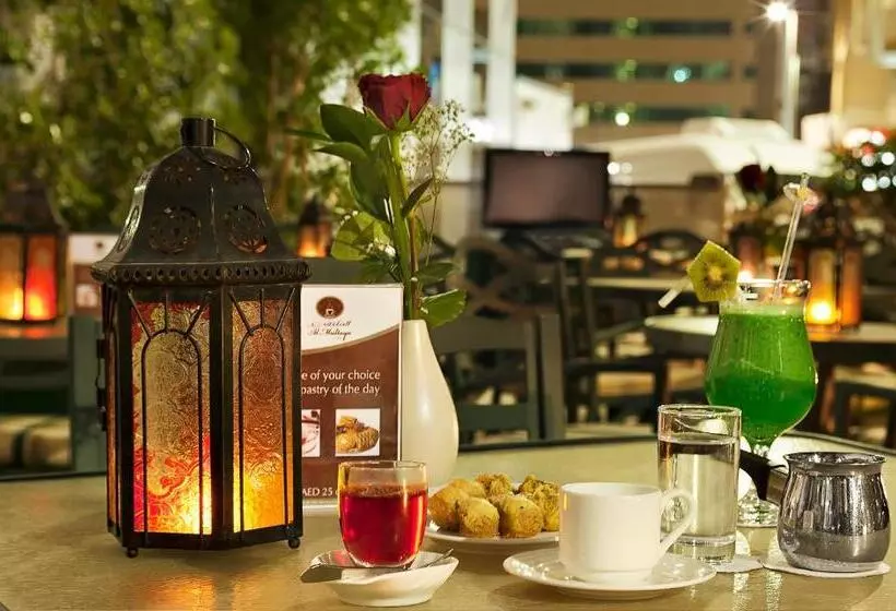 Fotos del hotel Al Manzel Hotel Apartments:  7