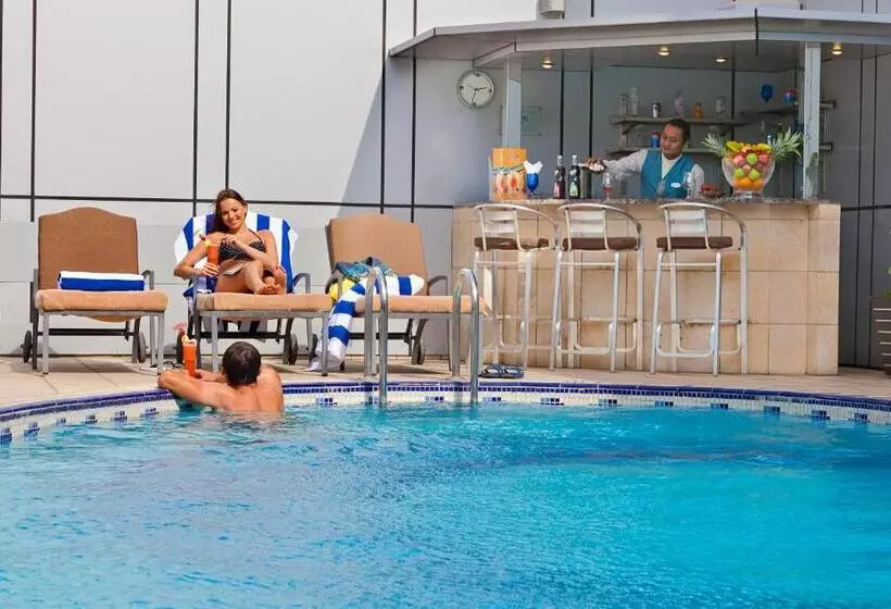 Fotos del hotel Al Manzel Hotel Apartments:  19