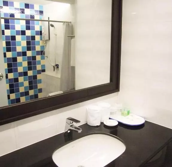 Fotos del hotel Grand Tower Inn Sathorn:  7