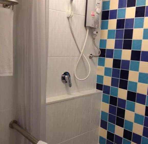 Fotos del hotel Grand Tower Inn Sathorn:  12