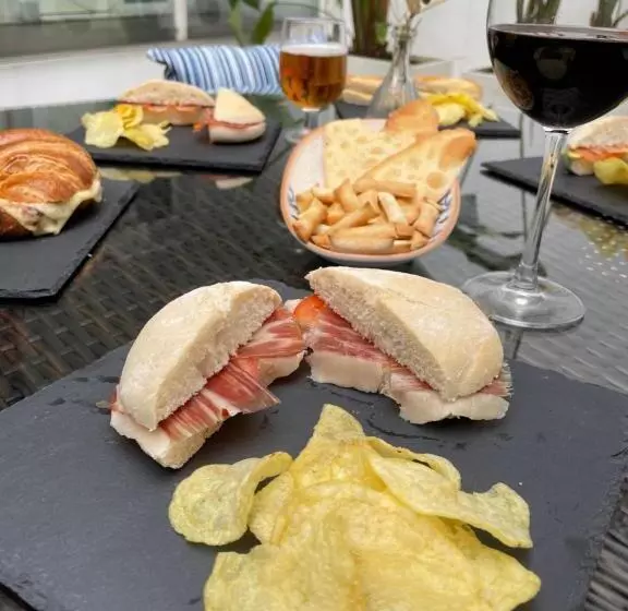 Fotos del hotel La Boutique Puerta Osario:  16