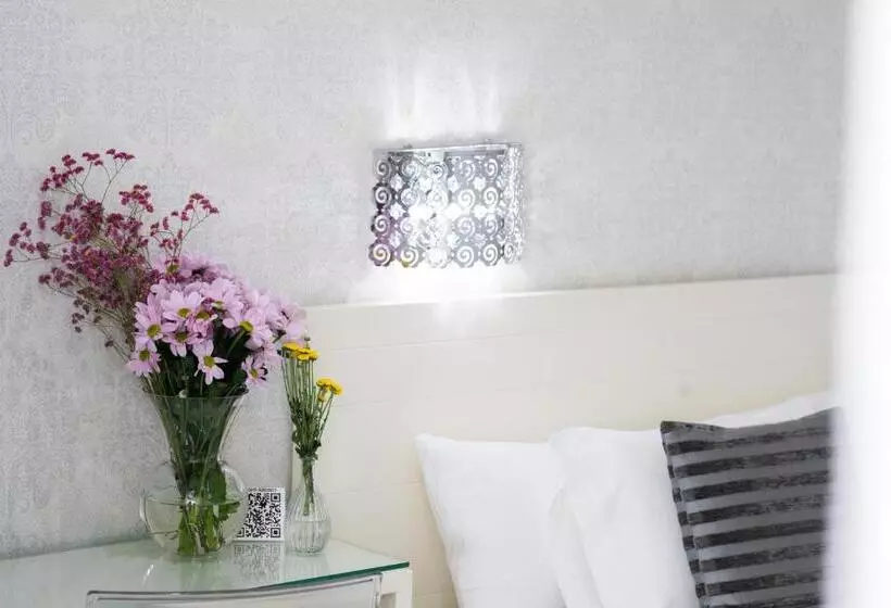 Fotos del hotel La Boutique Puerta Osario:  24