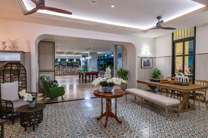 Fotos del hotel Sawaddi Patong Resort & Spa by Tolani:  8