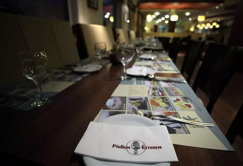 Fotos del hotel Famulus:  25