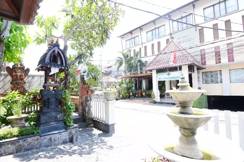 Fotos del hotel The Grand Santhi:  15