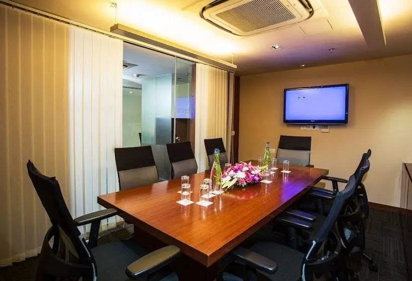 Fotos del hotel Keys Select Hosur Road  By Lemon Tree S:  14