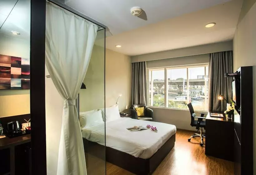 Keys Select Hosur Road  By Lemon Tree S