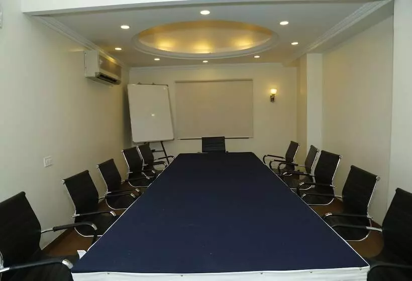 Fotos del hotel Sarovar Portico:  6