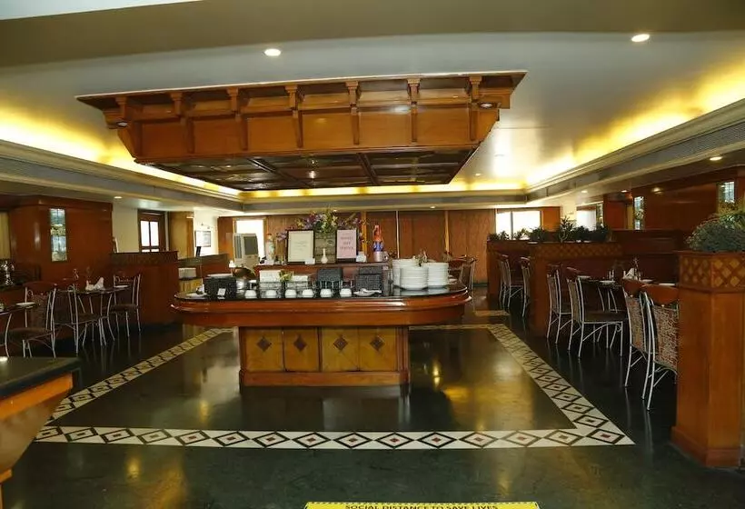 Fotos del hotel Sarovar Portico:  5
