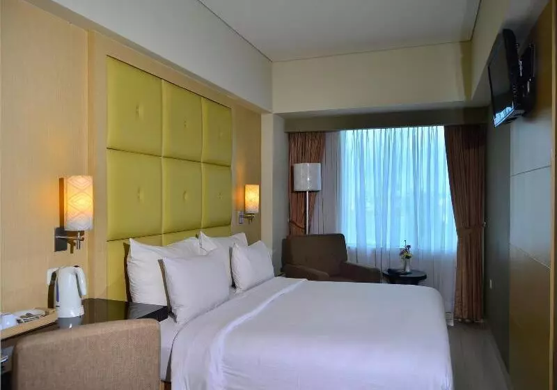 Fotos del hotel Santika Makassar:  18