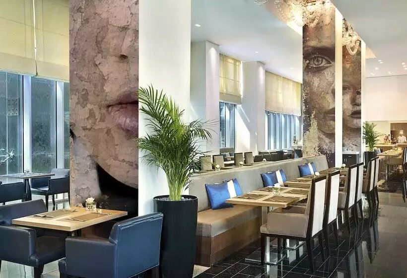 Fotos del hotel The Ritz-carlton, Dubai International Financial Centre:  6