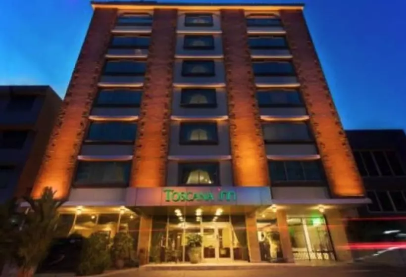 Fotos del hotel Toscana Inn:  10