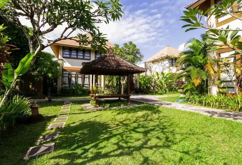 Fotos del hotel Desamuda Village:  14