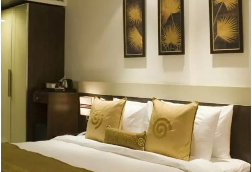 Fotos del hotel Shervani Nehru Place:  15