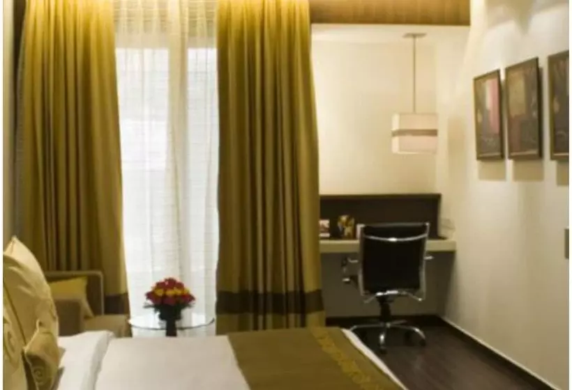 Fotos del hotel Shervani Nehru Place:  11