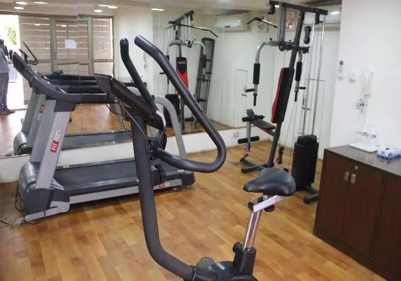 Fotos del hotel Shervani Nehru Place:  4