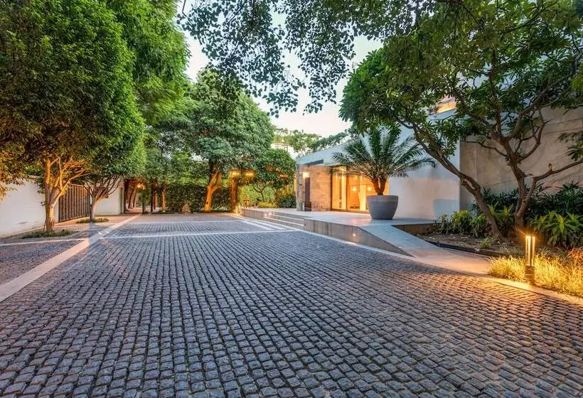 Fotos del hotel The Manor  A Boutique:  16