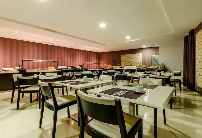 Fotos del hotel Yit Vía Sevilla Mairena:  21