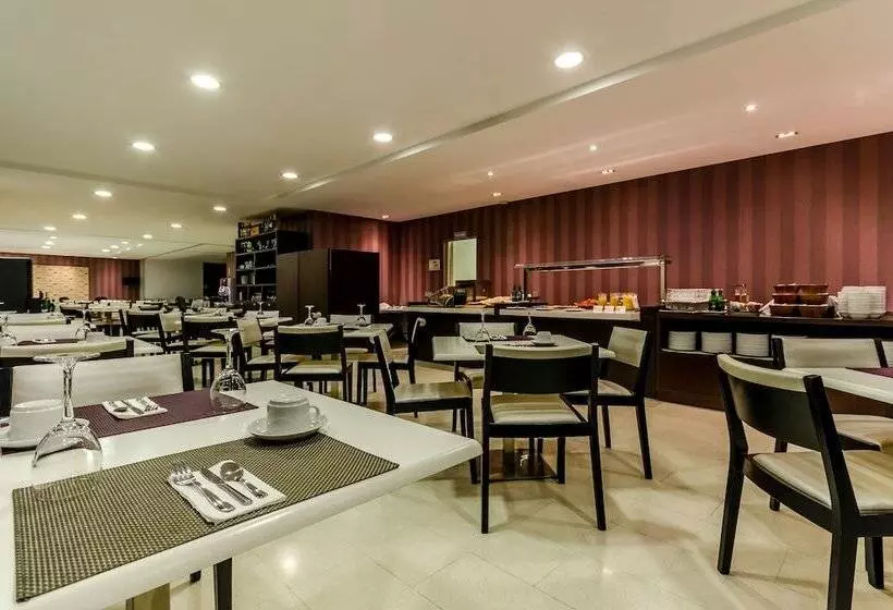 Fotos del hotel Yit Vía Sevilla Mairena:  17