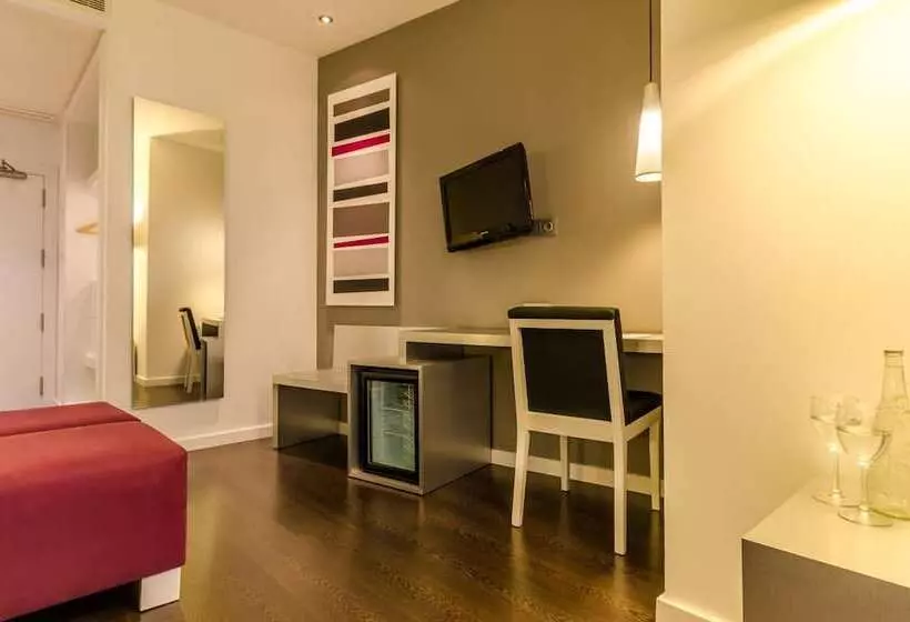 Fotos del hotel Yit Vía Sevilla Mairena:  16